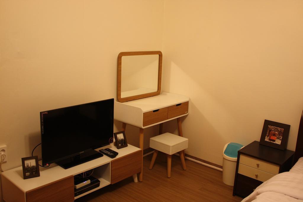 Moon Hostel
