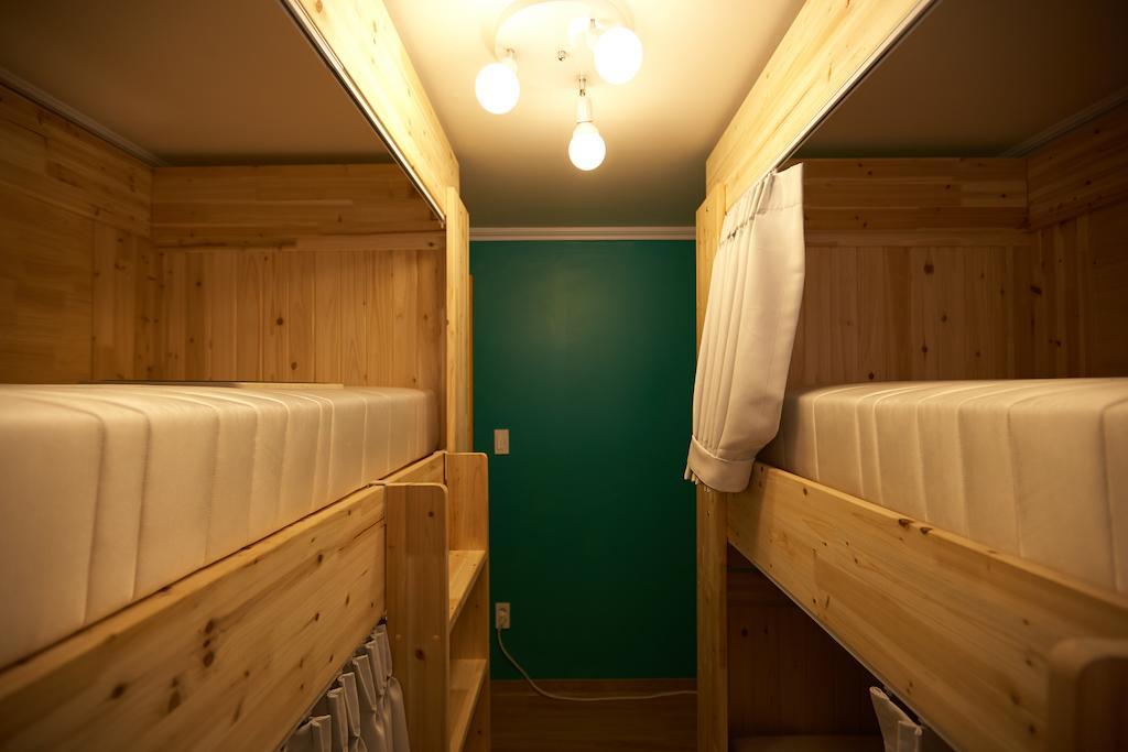 Hostel Moon *